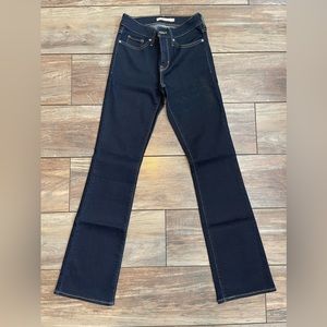 Levi’s, Straight Leg, Medium Waist, Dark Rinsed Color, High Stretch, Size: 25/32